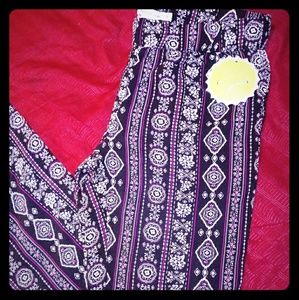 NWT Boho type 100% Rayon pants
